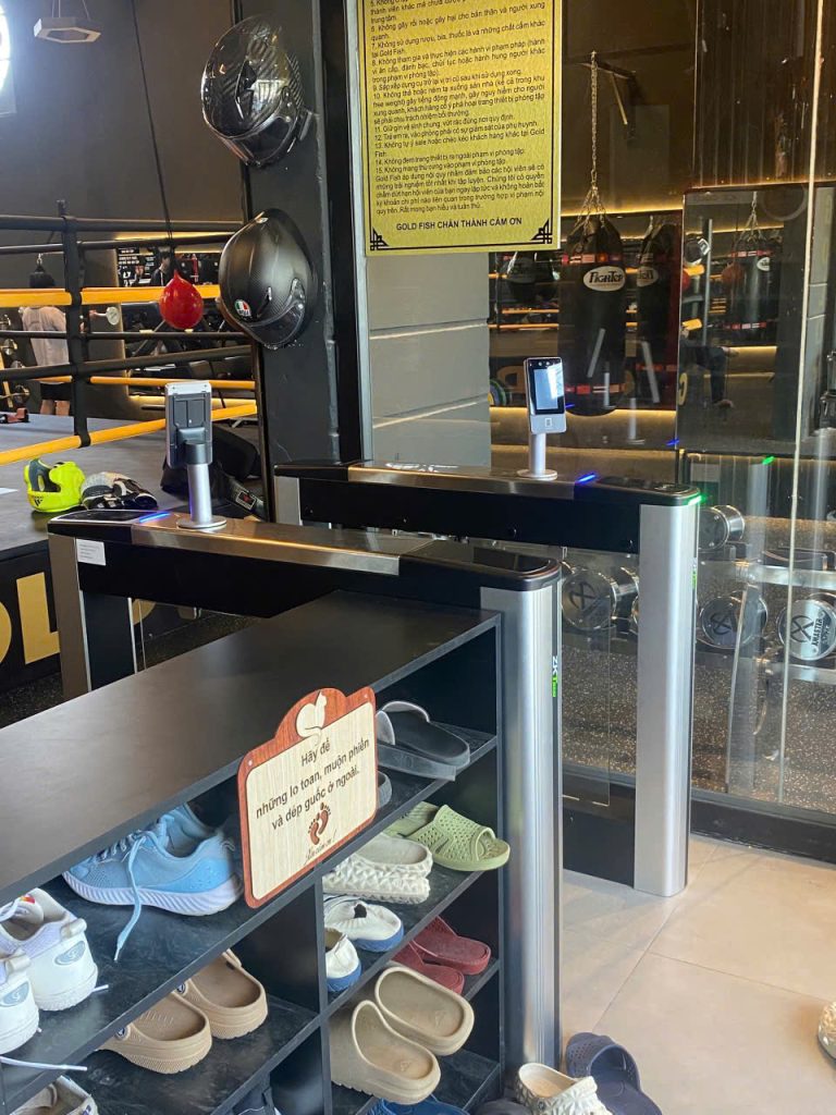 Áp dụng công nghệ Face Id và Cổng kiếm soát ra vào để tối ưu kiểm soát check-in