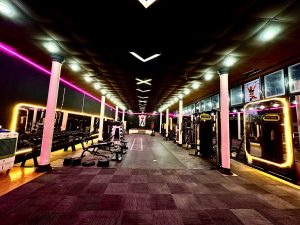 HLV FITNESS phòng tập Đồng Nai, vừa chính thức triển khai phần mềm gym ModunGym kết hợp máy chấm công Face ID, và cửa khóa từ kiểm soát ra vào và app hội viên