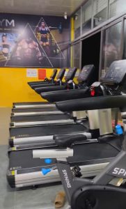 LINH GYM FITNESS áp dụng phần mềm gym Modun và checkin Face ID nhằm tối ưu quản lý hội viên, nâng cao trải nghiệm check-in và số hóa vận hành phòng gym.