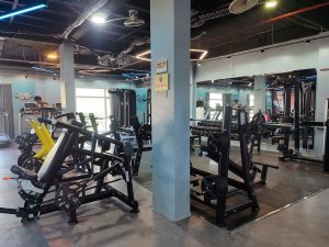 Tìm hiểu cách CoolFit Hà Nội triển khai phần mềm quản lý phòng gym kết hợp checkin vân tay, app hội viên miễn phí giúp theo dõi hạn gói tập, lịch sử tập luyện và đặt lịch PT hiệu quả, tối ưu vận hành phòng gym hiện đại.