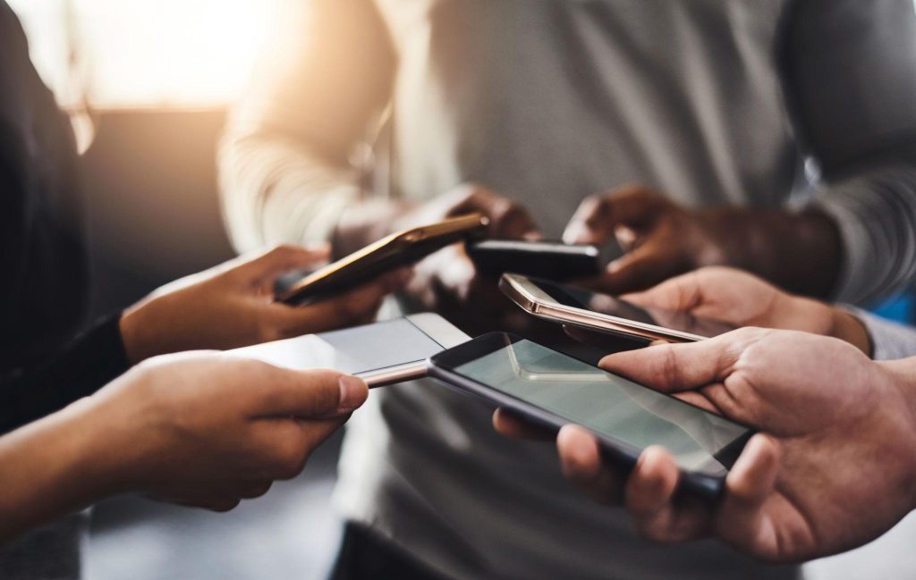 Khám phá cách giảm thất thoát doanh thu trong phòng gym bằng phần mềm quản lý gym, checkin Face ID, app hội viên và tin nhắn Zalo nhắc gia hạn tự động giúp tăng doanh thu và quản lý hiệu quả.