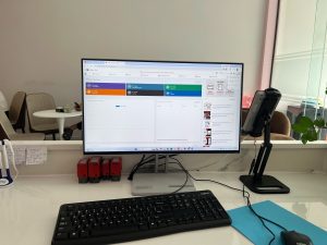 Hệ thống checkin Face ID tự động tại cửa phòng tập SlimLady Fitness